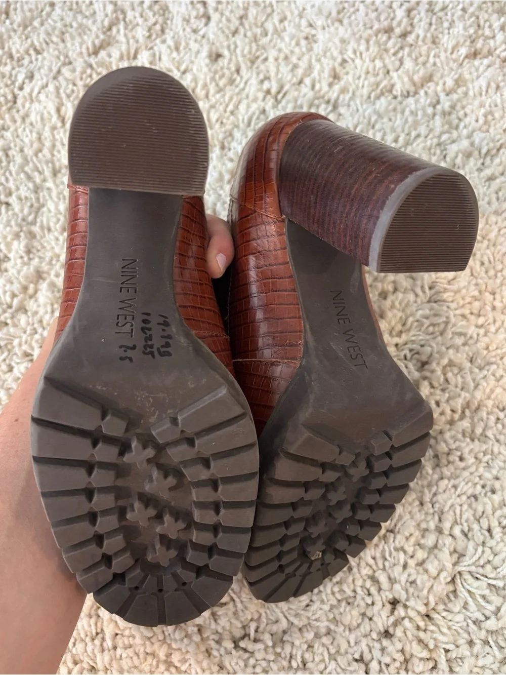 Nine West Brown Embossed Oxford Laced Heels Size 7.5